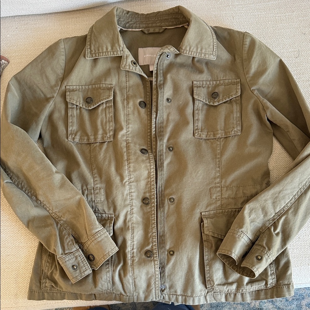 Banana Republic 100% cotton military jacket